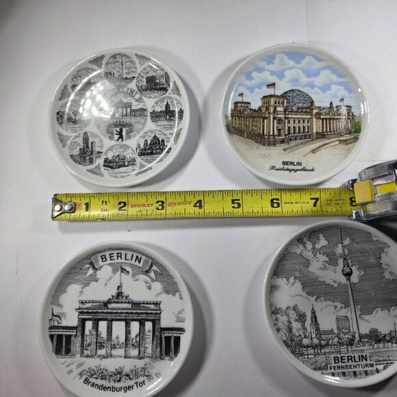 Set Of 4 Vtg Berlin Souvenir coasters trinket dishes Germany landmarks HLR - Picture 7 of 7